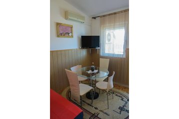 Horvātija Privát Pag, Eksterjers